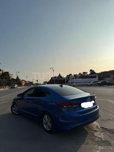 Hyundai Elantra 2017, 233,355 km - 2.0 l - Bakı