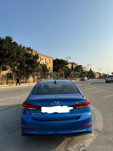 Hyundai Elantra 2017, 233,355 km - 2.0 l - Bakı