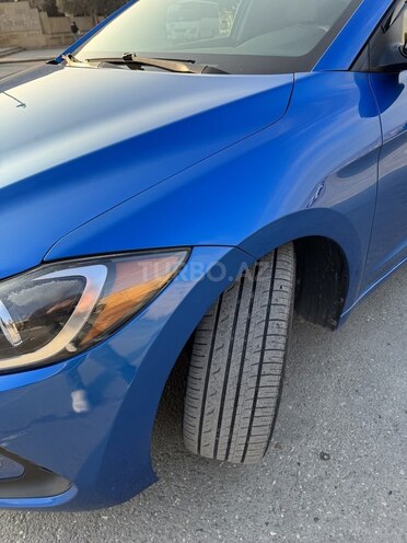 Hyundai Elantra 2017, 233,355 km - 2.0 l - Bakı