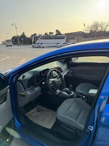 Hyundai Elantra 2017, 233,355 km - 2.0 l - Bakı