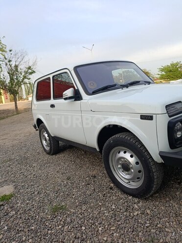 LADA (VAZ) Niva 2014, 130,000 km - 1.7 l - Ağcabədi