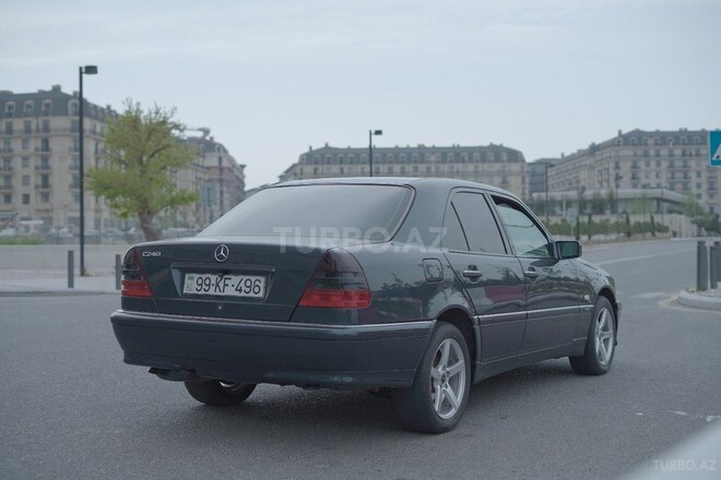 Mercedes C 240 2000, 450,000 km - 2.4 l - Bakı