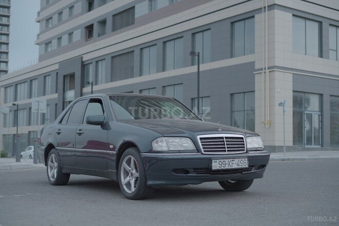 Mercedes C 240 2000, 450,000 km - 2.4 l - Bakı