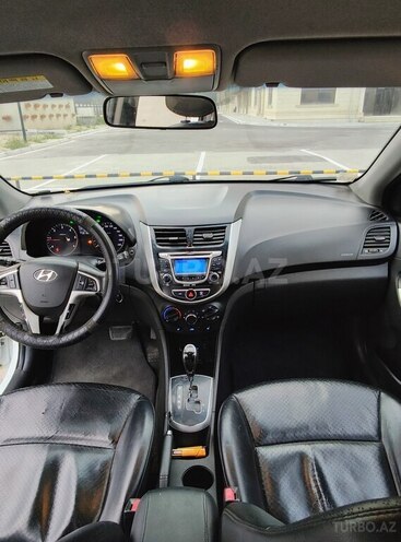 Hyundai Accent 2012, 301,322 km - 1.6 l - Sumqayıt