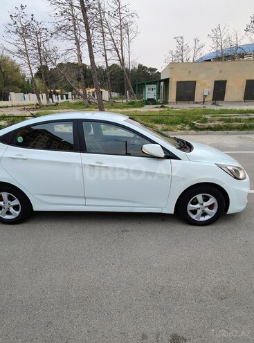 Hyundai Accent 2012, 301,322 km - 1.6 l - Sumqayıt