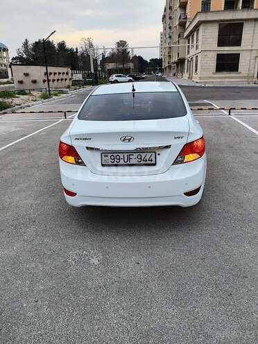 Hyundai Accent 2012, 301,322 km - 1.6 l - Sumqayıt