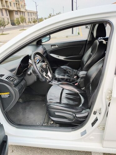 Hyundai Accent 2012, 301,322 km - 1.6 l - Sumqayıt