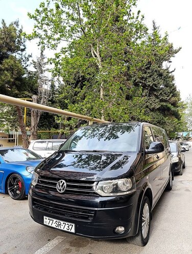 Volkswagen Caravelle 2014, 332,000 km - 2.0 l - Bakı