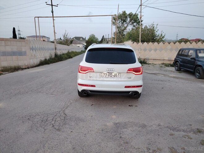 Audi Q7 2014, 170,000 km - 3.0 l - Bakı