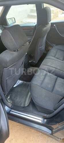 Mercedes C 240 1997, 261,620 km - 2.4 л - Bakı