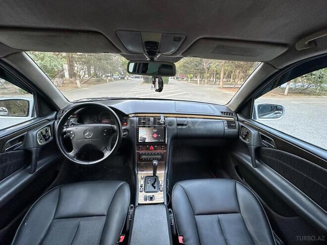 Mercedes E 220 d 1999, 346,000 km - 2.2 l - Sumqayıt