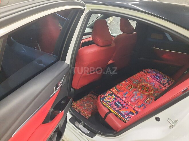 Toyota Camry 2024, 9,750 km - 2.0 l - Bakı
