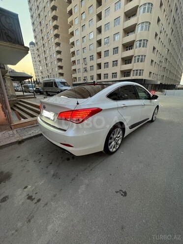 Hyundai i40 2012, 241,000 km - 1.7 l - Bakı