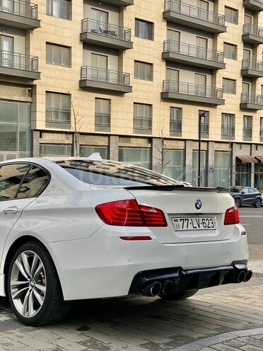 BMW 528 2015, 129,000 km - 2.0 l - Bakı