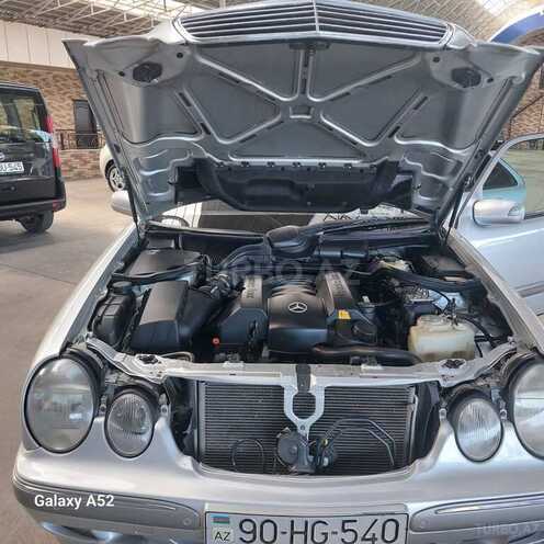 Mercedes E 240 1999, 281,000 km - 2.4 l - Gəncə