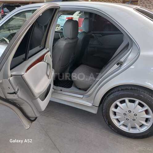 Mercedes E 240 1999, 281,000 km - 2.4 l - Gəncə
