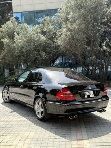 Mercedes E 320 2003, 275,486 km - 3.2 l - Bakı