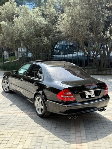 Mercedes E 320 2003, 275,486 km - 3.2 l - Bakı