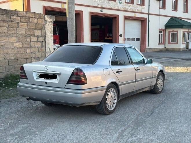 Mercedes C 180 1994, 308,000 km - 1.8 л - İsmayıllı
