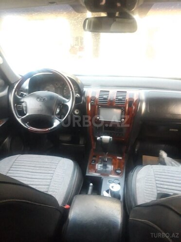 Hyundai Terracan 2005, 310,000 km - 2.9 л - Salyan
