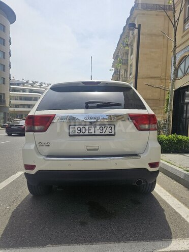 Jeep Grand Cherokee 2012, 191,000 km - 3.6 л - Bakı