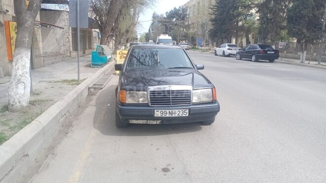 Mercedes E 230 1990, 446,589 km - 2.3 l - Bakı