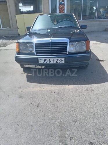 Mercedes E 230 1990, 446,589 km - 2.3 l - Bakı