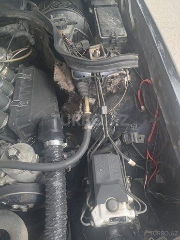 Mercedes E 230 1990, 446,589 km - 2.3 l - Bakı