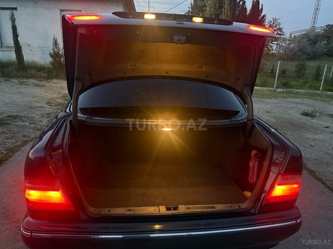 Mercedes E 240 1999, 340,000 km - 2.8 l - Hacıqabul