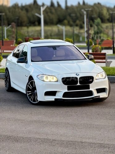 BMW 528 2013, 175,000 km - 2.0 l - Gəncə