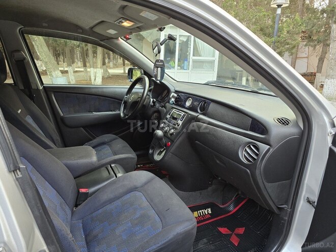 Mitsubishi Airtrek 2003, 287,985 km - 2.0 л - Sumqayıt