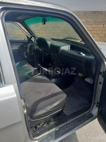 GAZ 3110 2003, 200,000 km - 2.4 l - Bakı