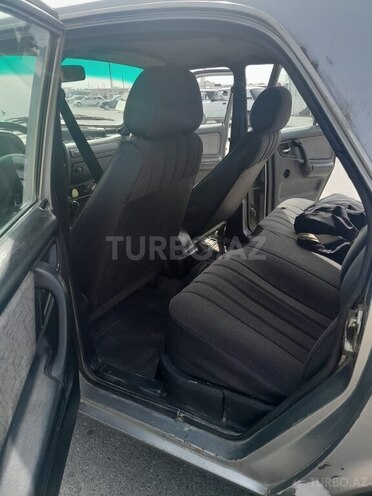 GAZ 3110 2003, 200,000 km - 2.4 l - Bakı