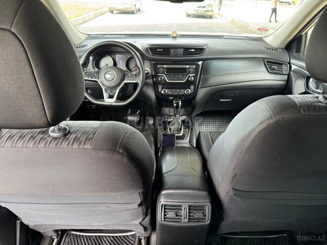 Nissan X-Trail 2017, 176,000 km - 2.0 l - Bakı