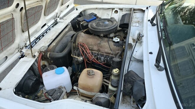 LADA (VAZ) 2107 2004, 80,000 km - 1.6 l - Naftalan
