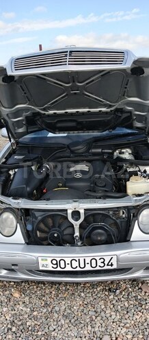 Mercedes E 320 1998, 180,000 km - 3.2 l - Gədəbəy