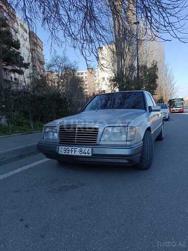 Mercedes E 220 1995, 450,000 km - 2.2 л - Bakı