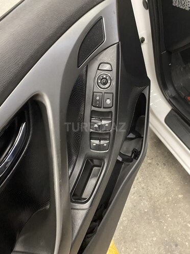 Hyundai Avante 2011, 195,000 km - 1.6 l - Bakı