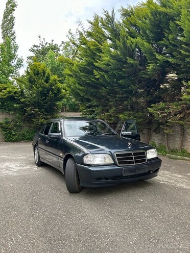 Mercedes C 200 1995, 25,693 km - 2.0 л - İsmayıllı