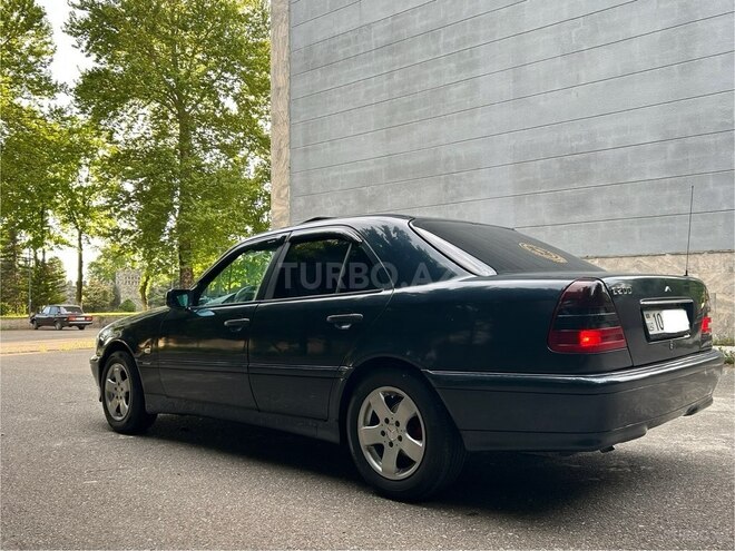 Mercedes C 200 1995, 25,693 km - 2.0 л - İsmayıllı