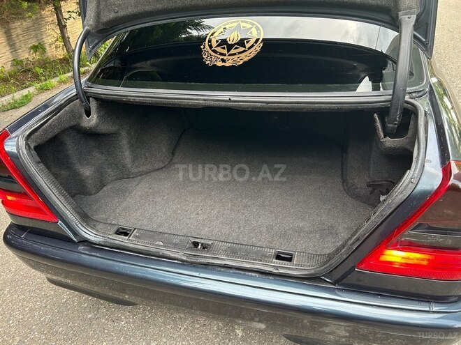 Mercedes C 200 1995, 25,693 km - 2.0 л - İsmayıllı