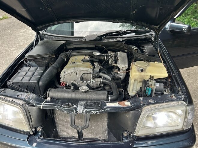 Mercedes C 200 1995, 25,693 km - 2.0 л - İsmayıllı