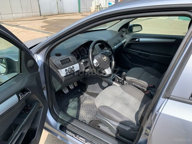 Opel Astra 2006, 384,000 km - 1.4 l - Masallı