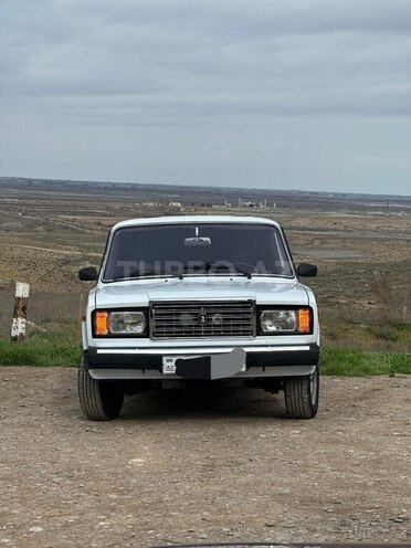 LADA (VAZ) 2104 2009, 73,000 km - 1.7 л - Salyan