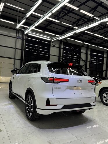 Changan Qiyuan Q05-5