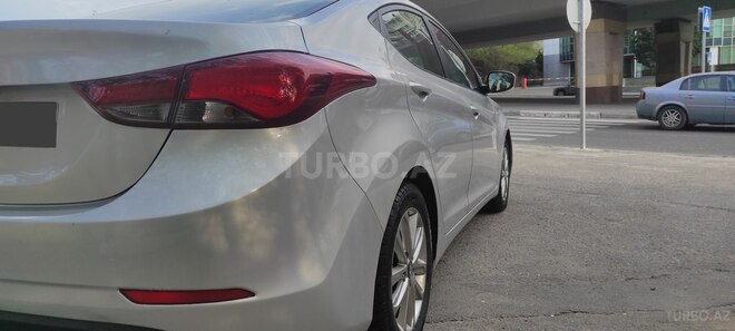 Hyundai Elantra 2015, 80,900 km - 1.8 л - Bakı