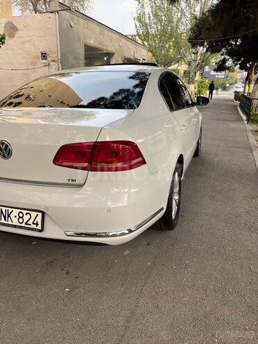 Volkswagen Passat 2013, 249,000 km - 1.8 l - Bakı