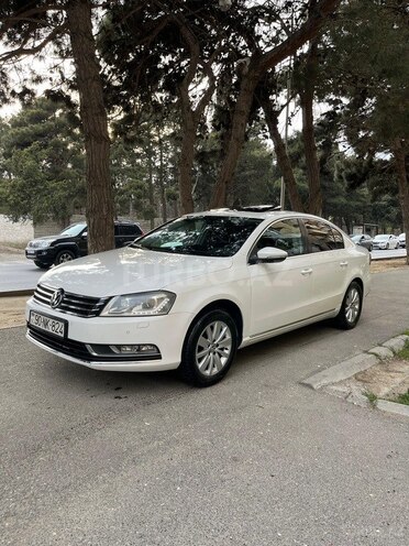Volkswagen Passat 2013, 249,000 km - 1.8 l - Bakı