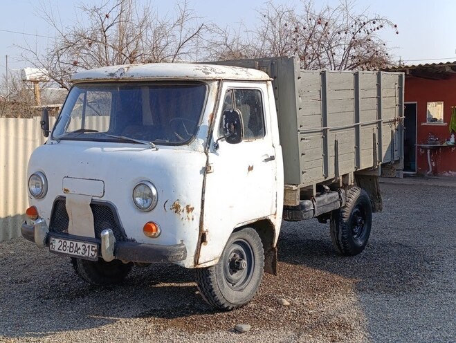 UAZ 3303 1992, 350,000 km - 2.4 л - Beyləqan