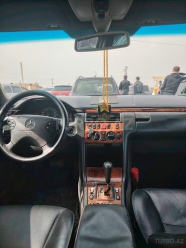 Mercedes E 220 d 1999, 629,000 km - 2.2 l - Sumqayıt